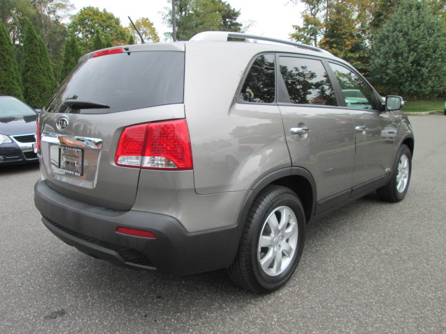 Kia Sorento 2012 photo 3