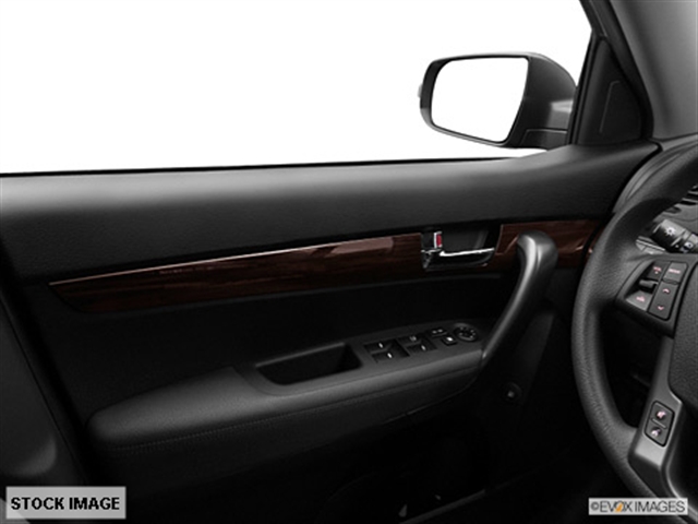 Kia Sorento 2012 photo 4