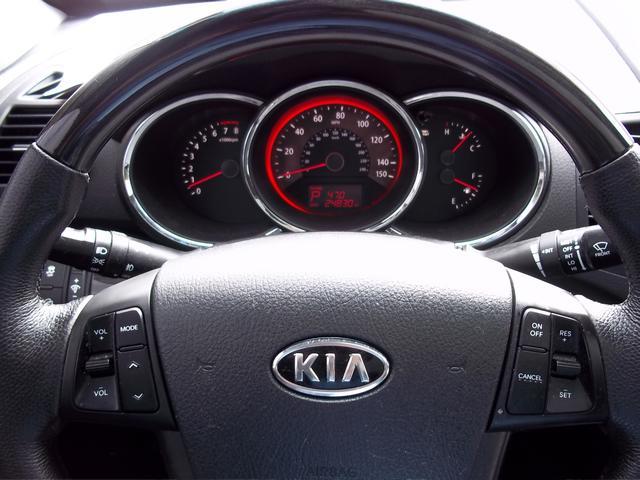 Kia Sorento 2012 photo 15
