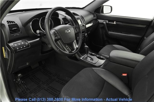 Kia Sorento 2012 photo 5