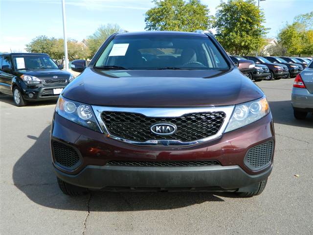 Kia Sorento 2012 photo 1