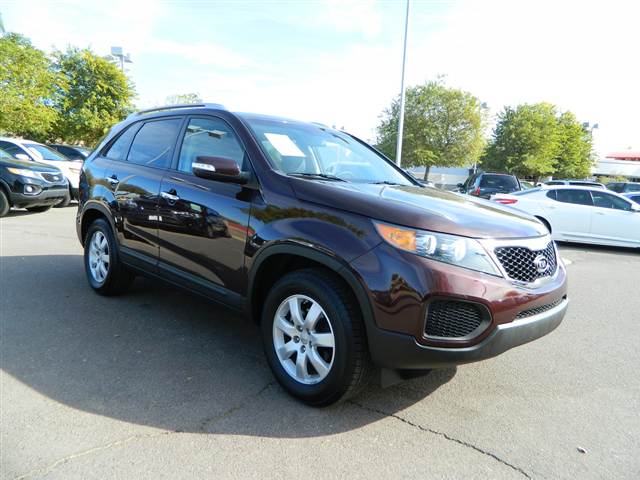 Kia Sorento 2012 photo 2