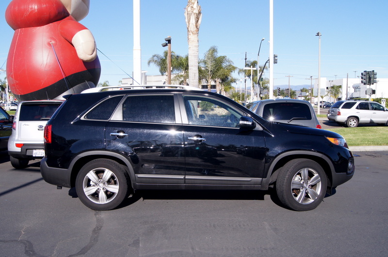 Kia Sorento 2012 photo 2