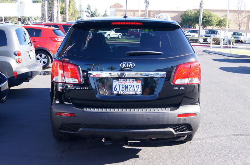 Kia Sorento 2012 photo 4