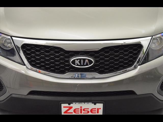 Kia Sorento 2012 photo 4