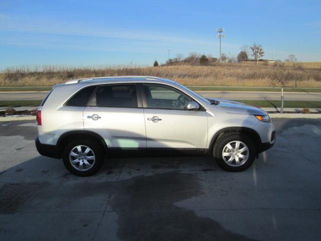 Kia Sorento 2013 photo 2