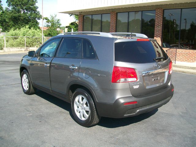 Kia Sorento XE 4x4 Truck SUV