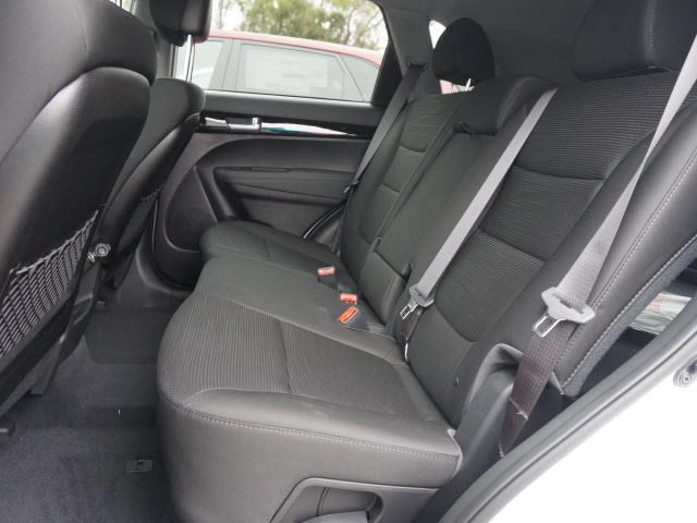 Kia Sorento 2015 photo 3