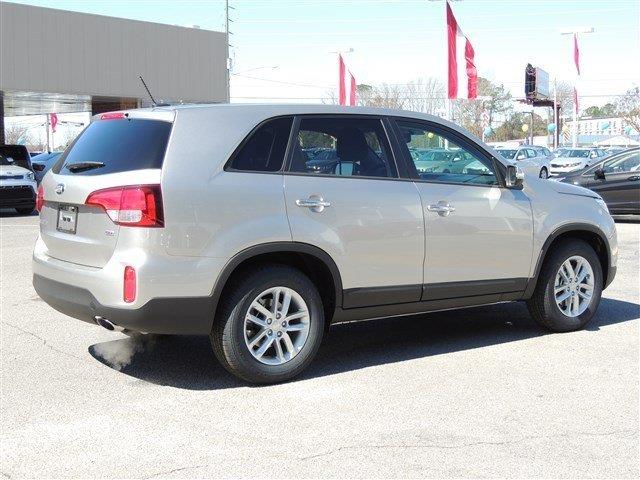 Kia Sorento 2015 photo 2