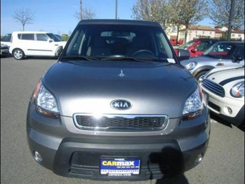 Kia Soul 2010 photo 1