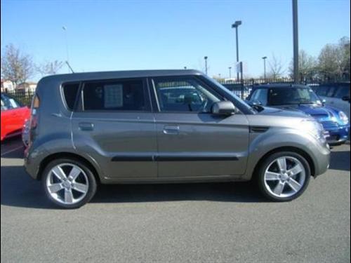 Kia Soul 2010 photo 2