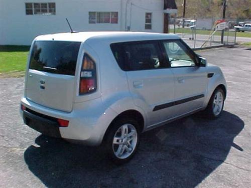 Kia Soul 2010 photo 1