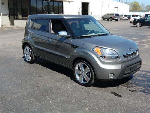Kia Soul 2010 photo 1