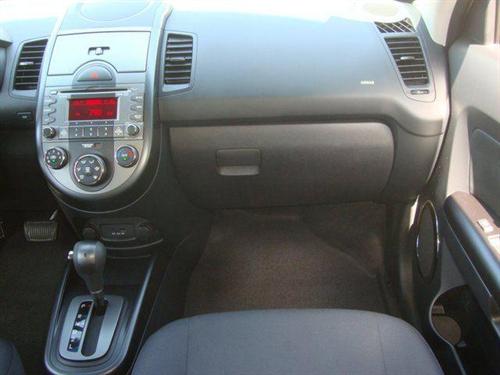 Kia Soul 2010 photo 4