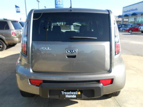 Kia Soul 2010 photo 2