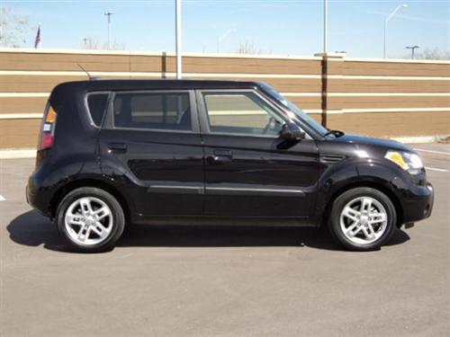 Kia Soul 2010 photo 1