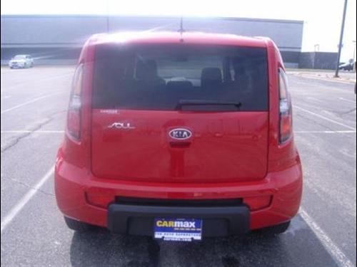 Kia Soul 2010 photo 1