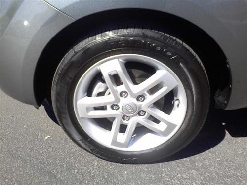 Kia Soul 2010 photo 1