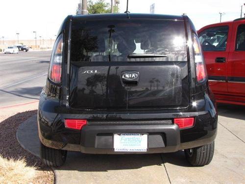 Kia Soul 2010 photo 2