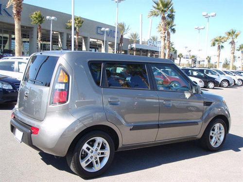 Kia Soul 2010 photo 3
