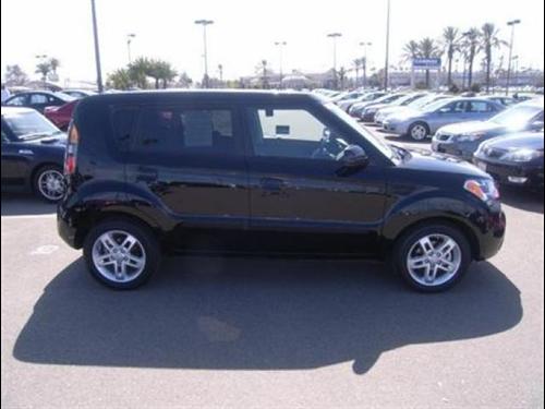 Kia Soul 2010 photo 2