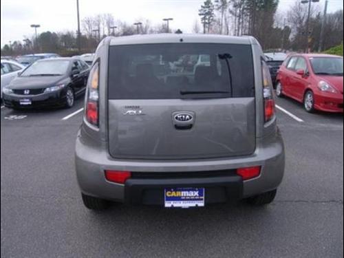 Kia Soul 2010 photo 3