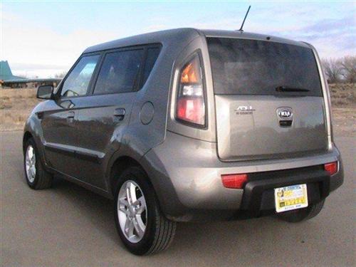 Kia Soul 2010 photo 1