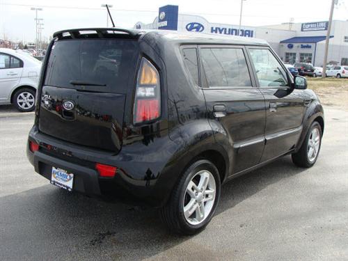 Kia Soul 2010 photo 1