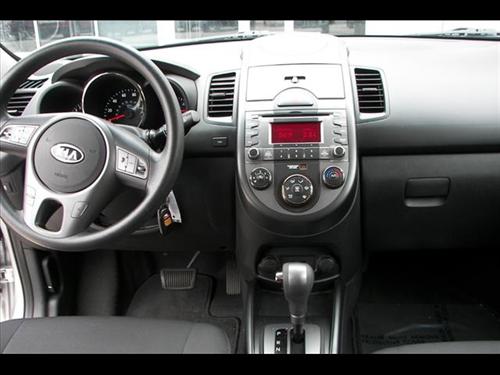 Kia Soul 2010 photo 2