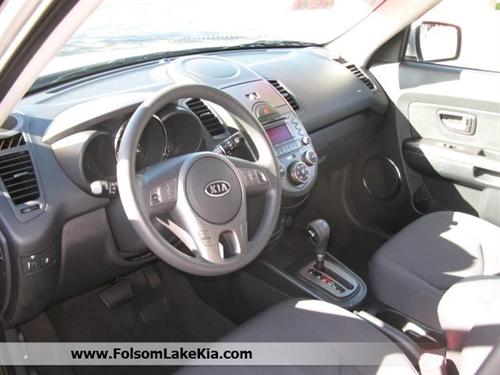 Kia Soul 2010 photo 1