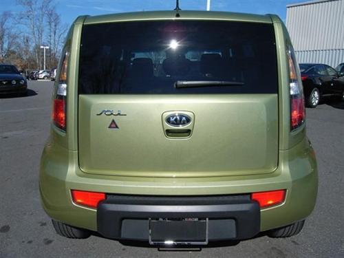 Kia Soul 2010 photo 1