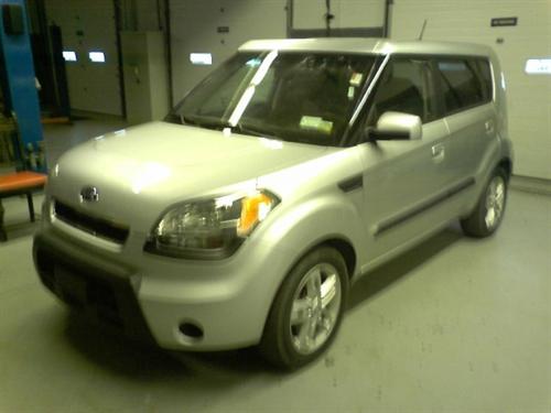 Kia Soul 2010 photo 2