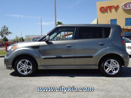 Kia Soul 2010 photo 2