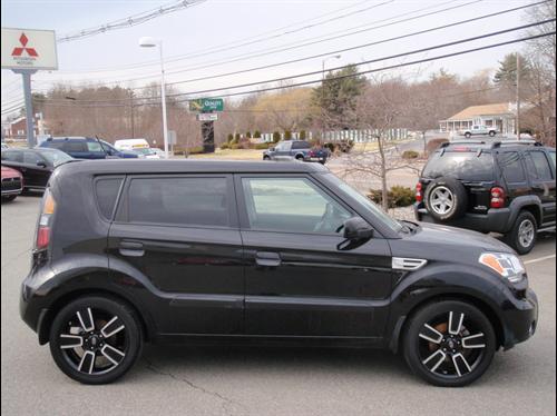 Kia Soul 2010 photo 1