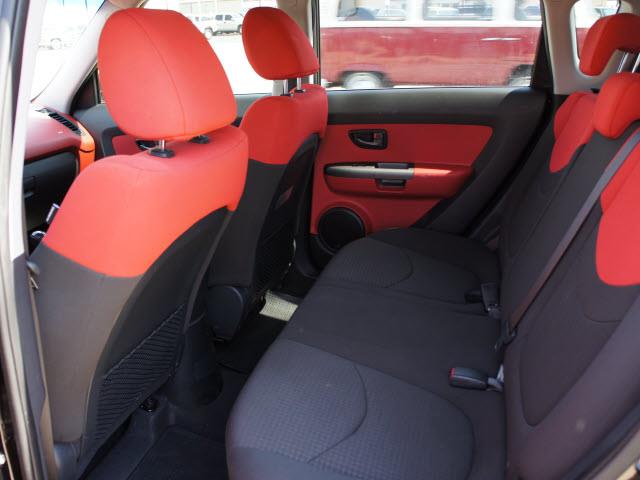 Kia Soul 2010 photo 1