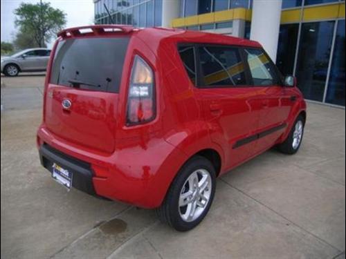 Kia Soul 2010 photo 2