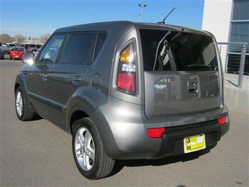 Kia Soul 2010 photo 1