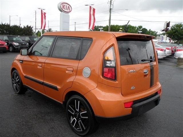 Kia Soul 2010 photo 15