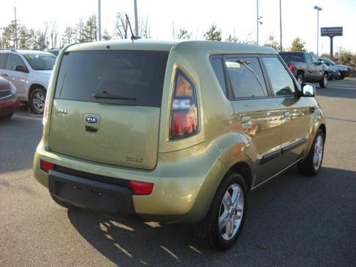 Kia Soul 2010 photo 1