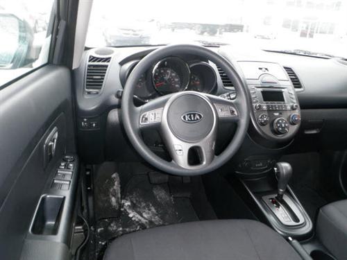 Kia Soul 2010 photo 2