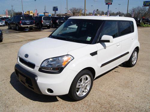 Kia Soul 2010 photo 1