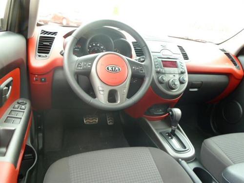 Kia Soul 2010 photo 1