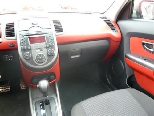 Kia Soul 2010 photo 2