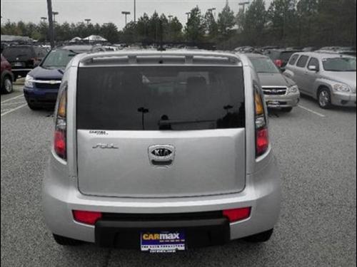 Kia Soul 2010 photo 1