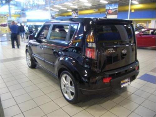 Kia Soul 2010 photo 1