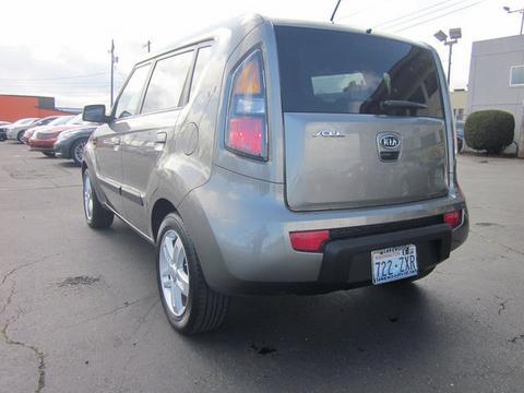 Kia Soul 2010 photo 2