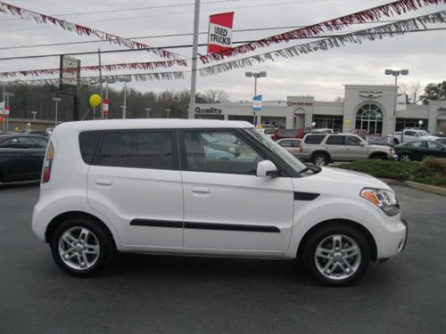 Kia Soul 2010 photo 2