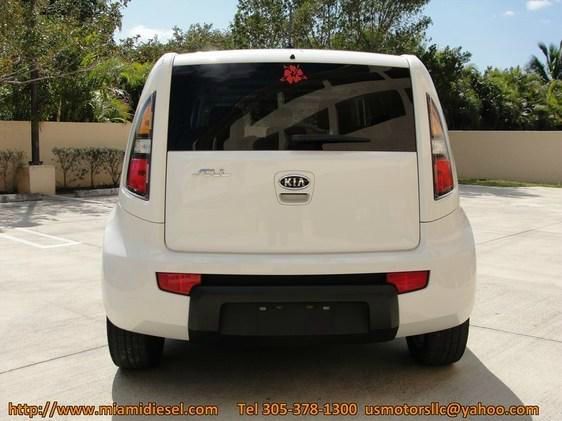 Kia Soul 2010 photo 2