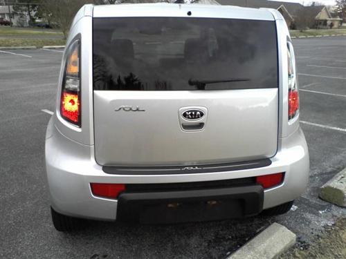Kia Soul 2010 photo 1