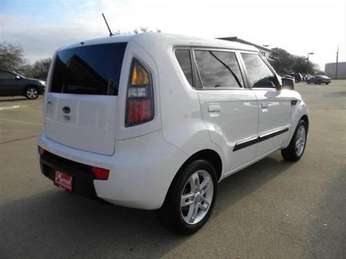 Kia Soul 330i 4dr Sdn Other